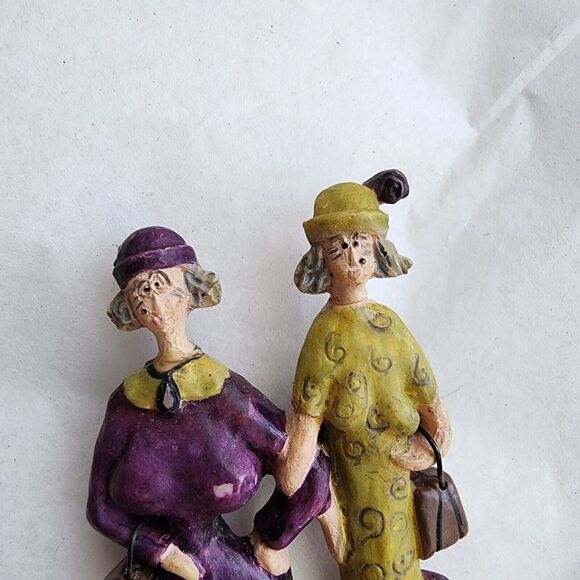 Sandy Gervais Vintage Resin - Pieces From My Heart - Best Friends Brooch. - Picture 4 of 5